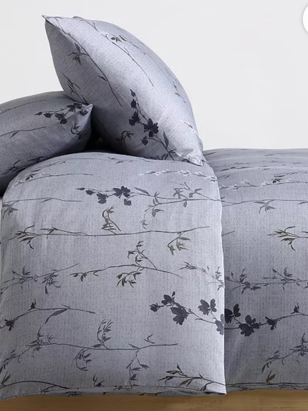 Pair of Calvin Klein Wildflower Botanical King Shams in Dusk Colorway